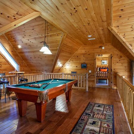 Black Bear Reserve - Mtn View, Hot Tub, Game Room Sevierville Exterior photo