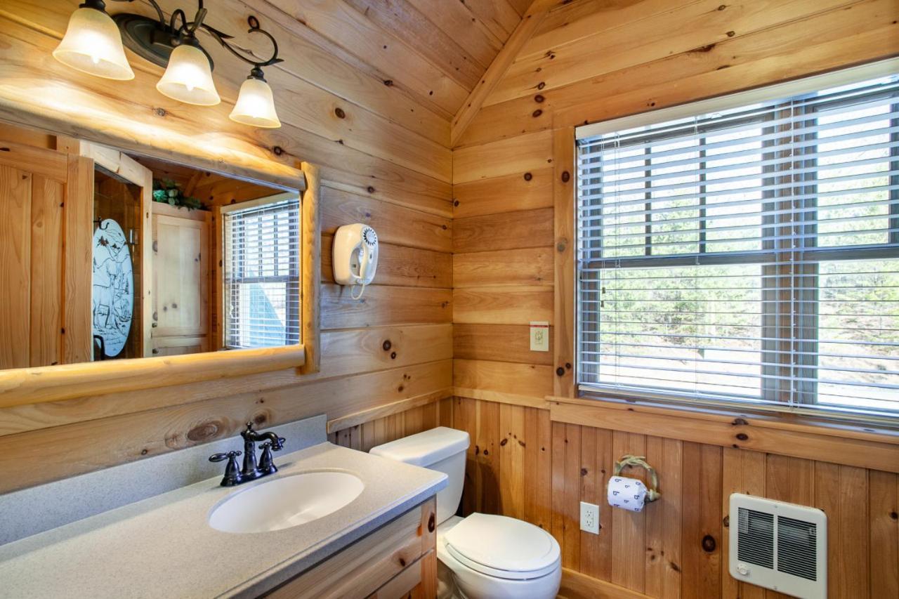 Black Bear Reserve - Mtn View, Hot Tub, Game Room Sevierville Exterior photo