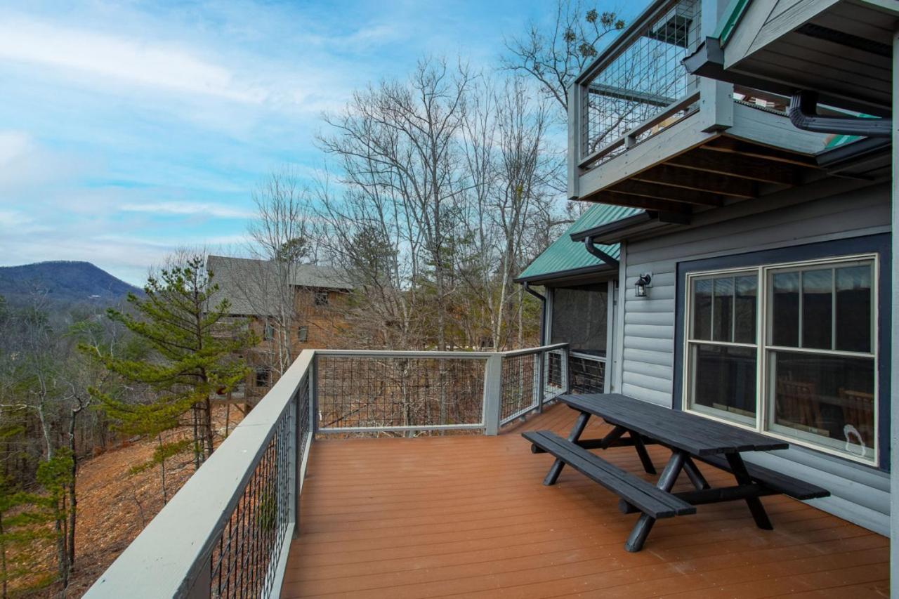 Black Bear Reserve - Mtn View, Hot Tub, Game Room Sevierville Exterior photo